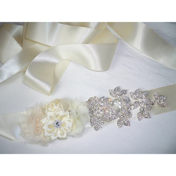 Ivory Rhinestone Floral Bridal Belt Wedding Prom MOB Party Formal sash belt - Picture 1 of 6